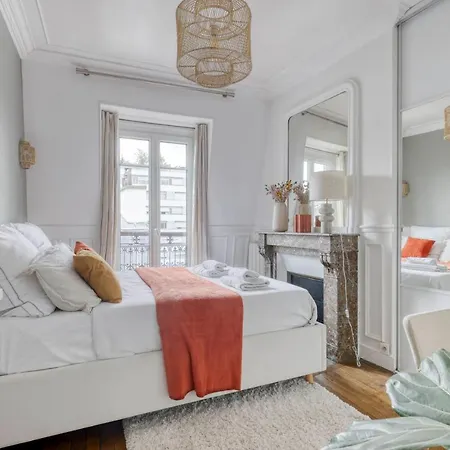 Nice And Authentic 2 Flat - Heart Of 11 * Paris